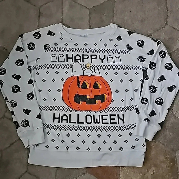 Peanuts Tops - Peanuts Snoopy Graphic Happy Halloween Retro Sweatshirt 2016